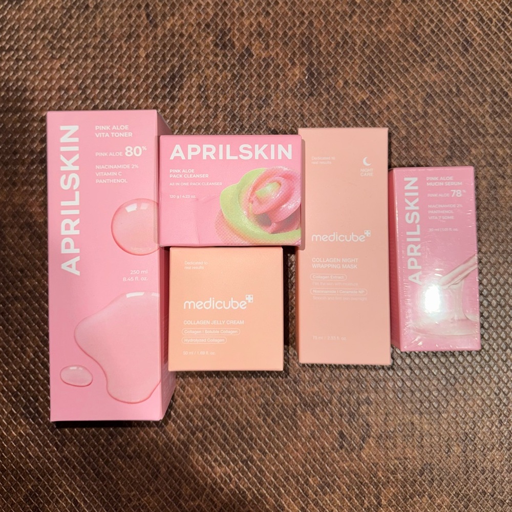 APRILSKIN & Medicube